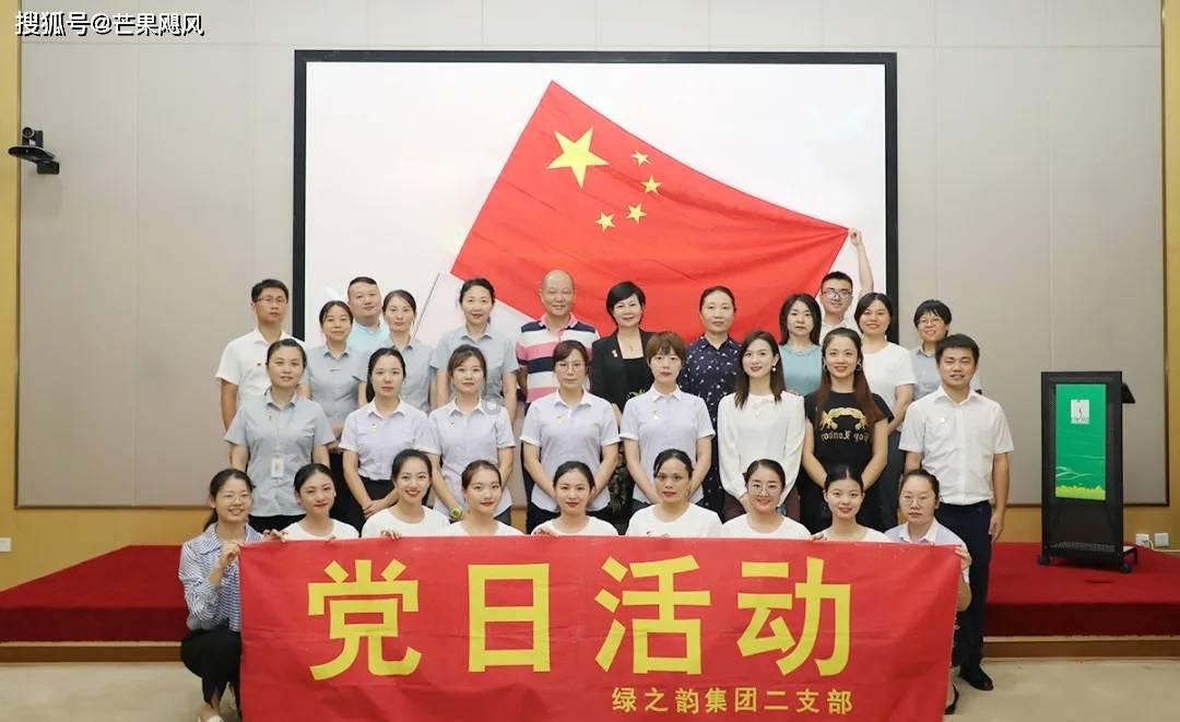 学生留级后在现所在的班级智学网上没有怎么办，如何查询成绩呢？
